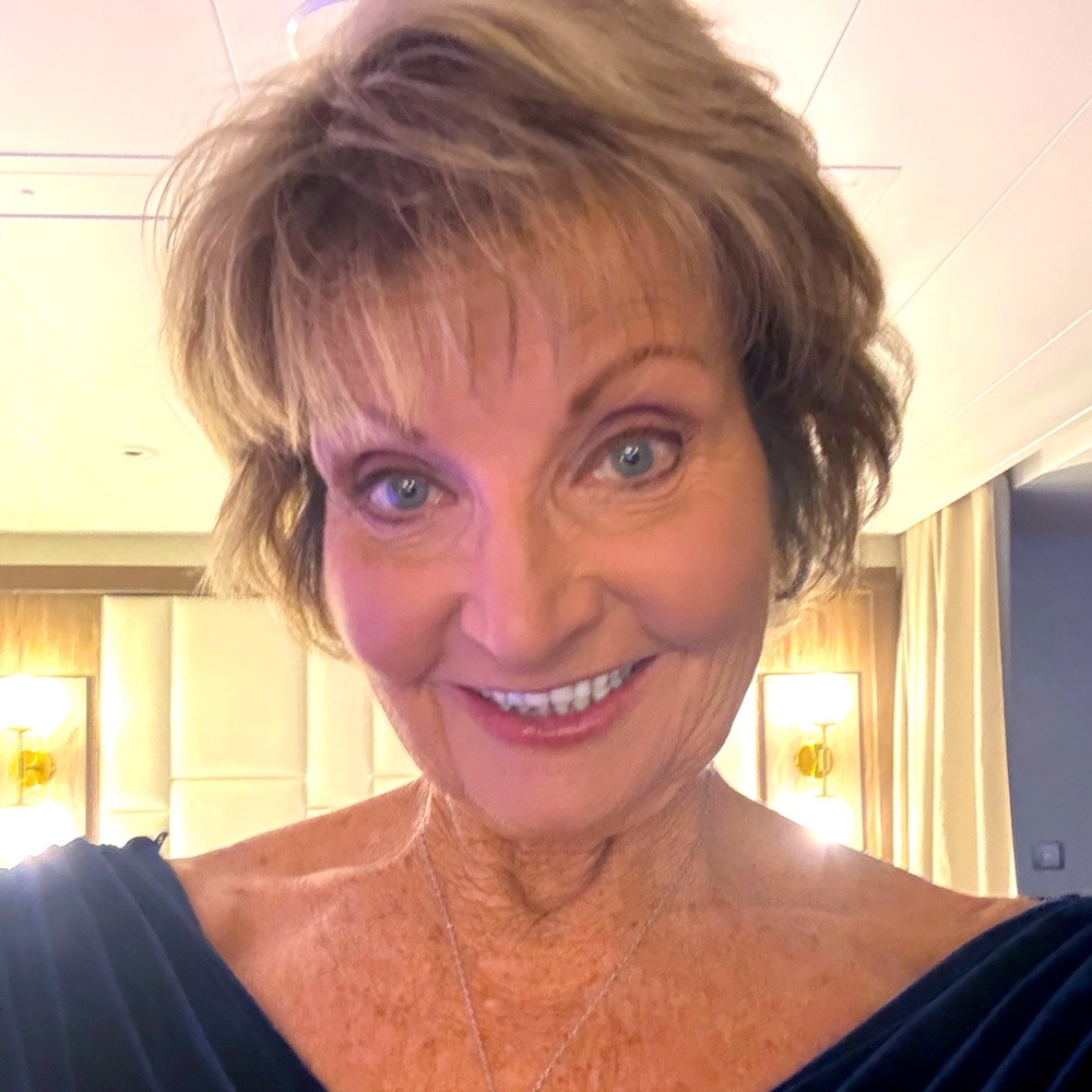 Meet your Posher, Vickie